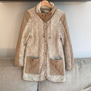 Anthropologie Sweater/Jacket, Size M.